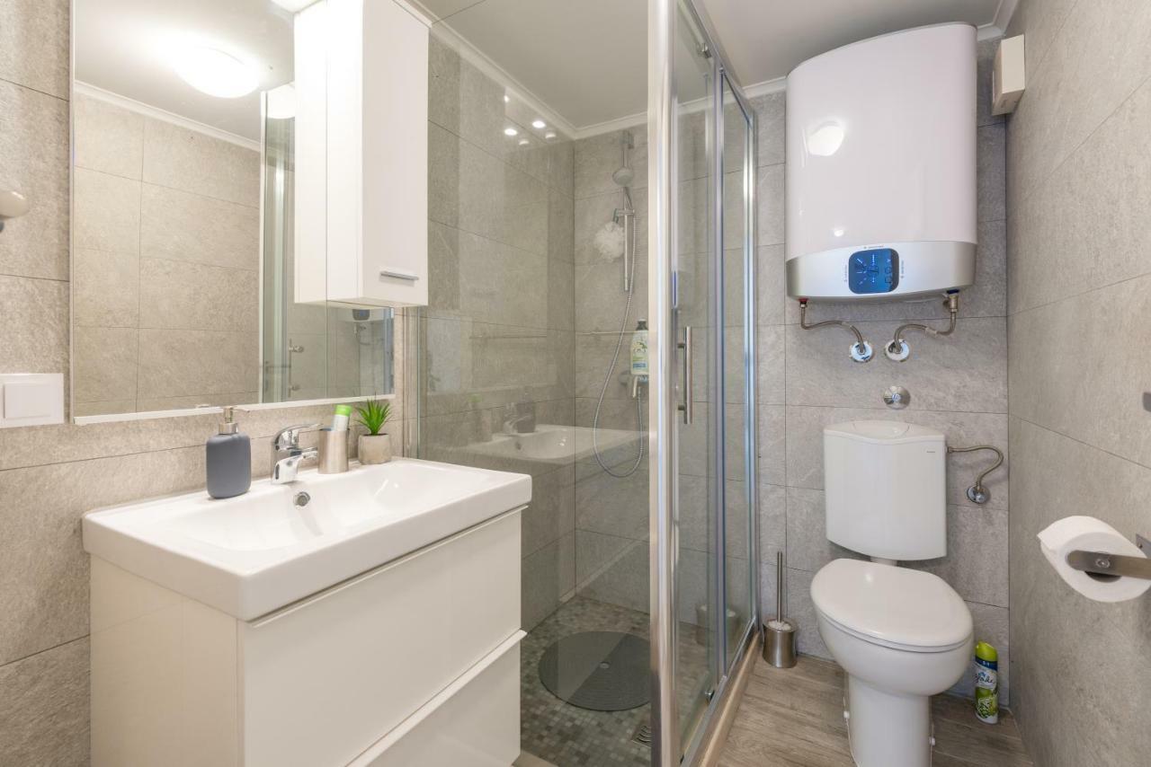 Brand New Studio With Terrace & Parking Дубровник Екстер'єр фото