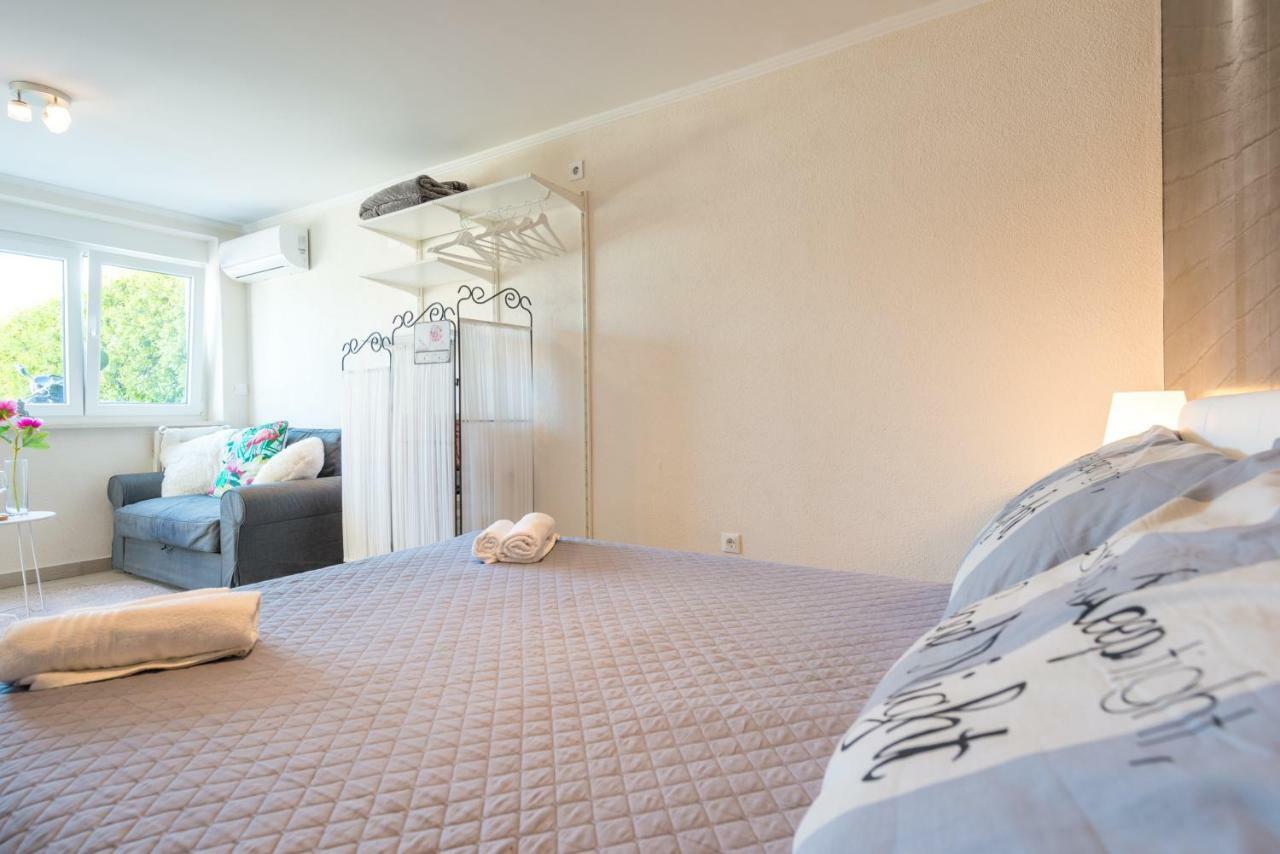 Brand New Studio With Terrace & Parking Дубровник Екстер'єр фото