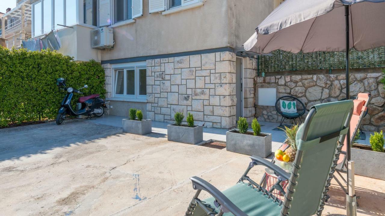 Brand New Studio With Terrace & Parking Дубровник Екстер'єр фото